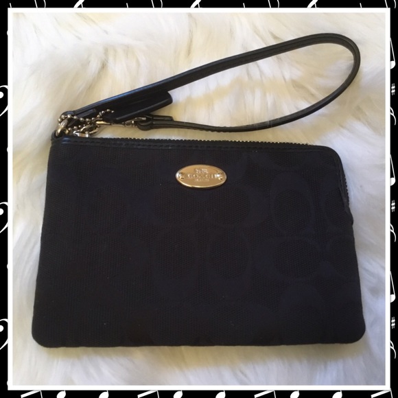 Coach Handbags - Coach Black Signature Corner Zip Wristlet